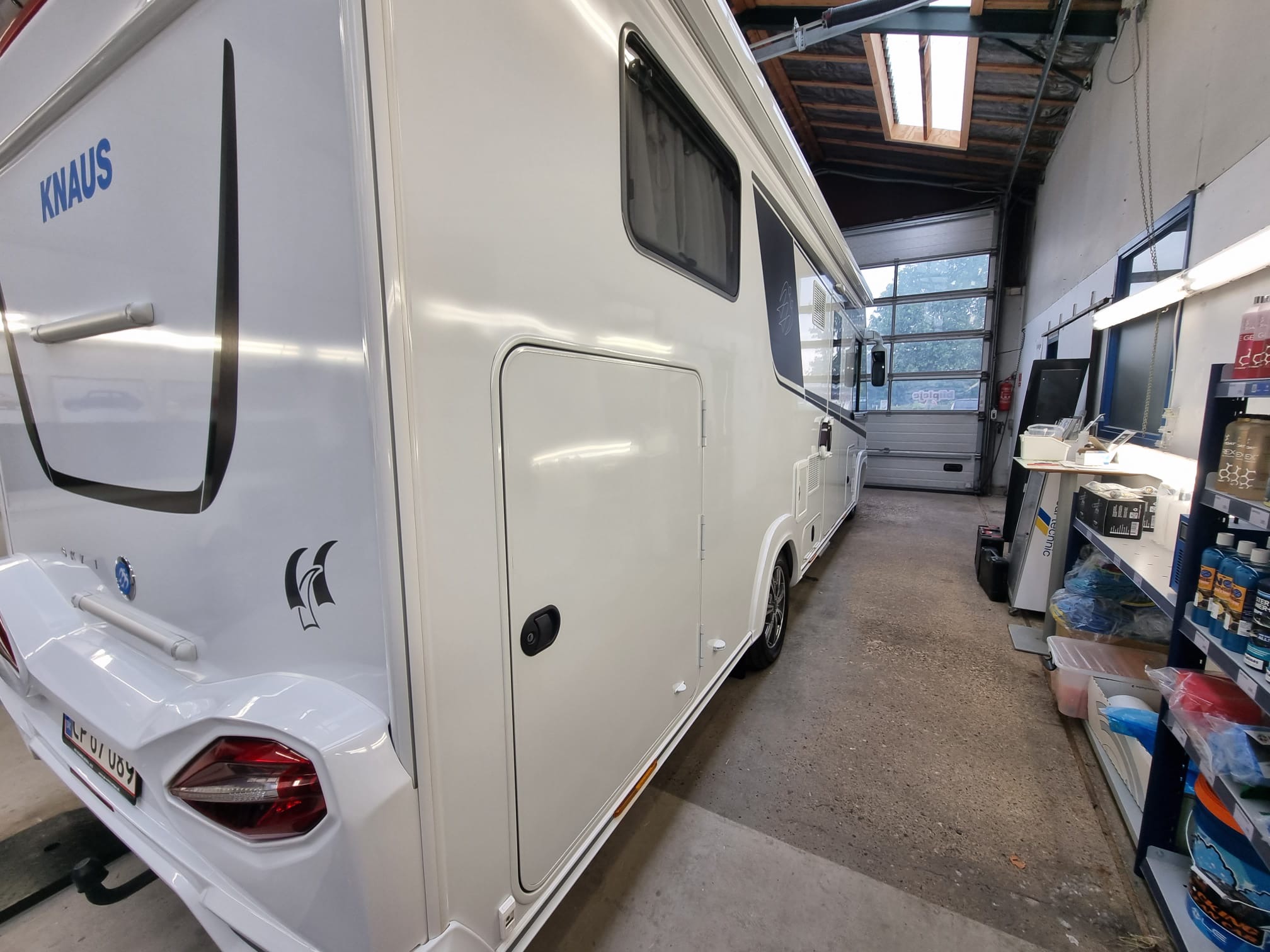 Autocamper klargjort hos Joey's Bilpleje — kunde 5