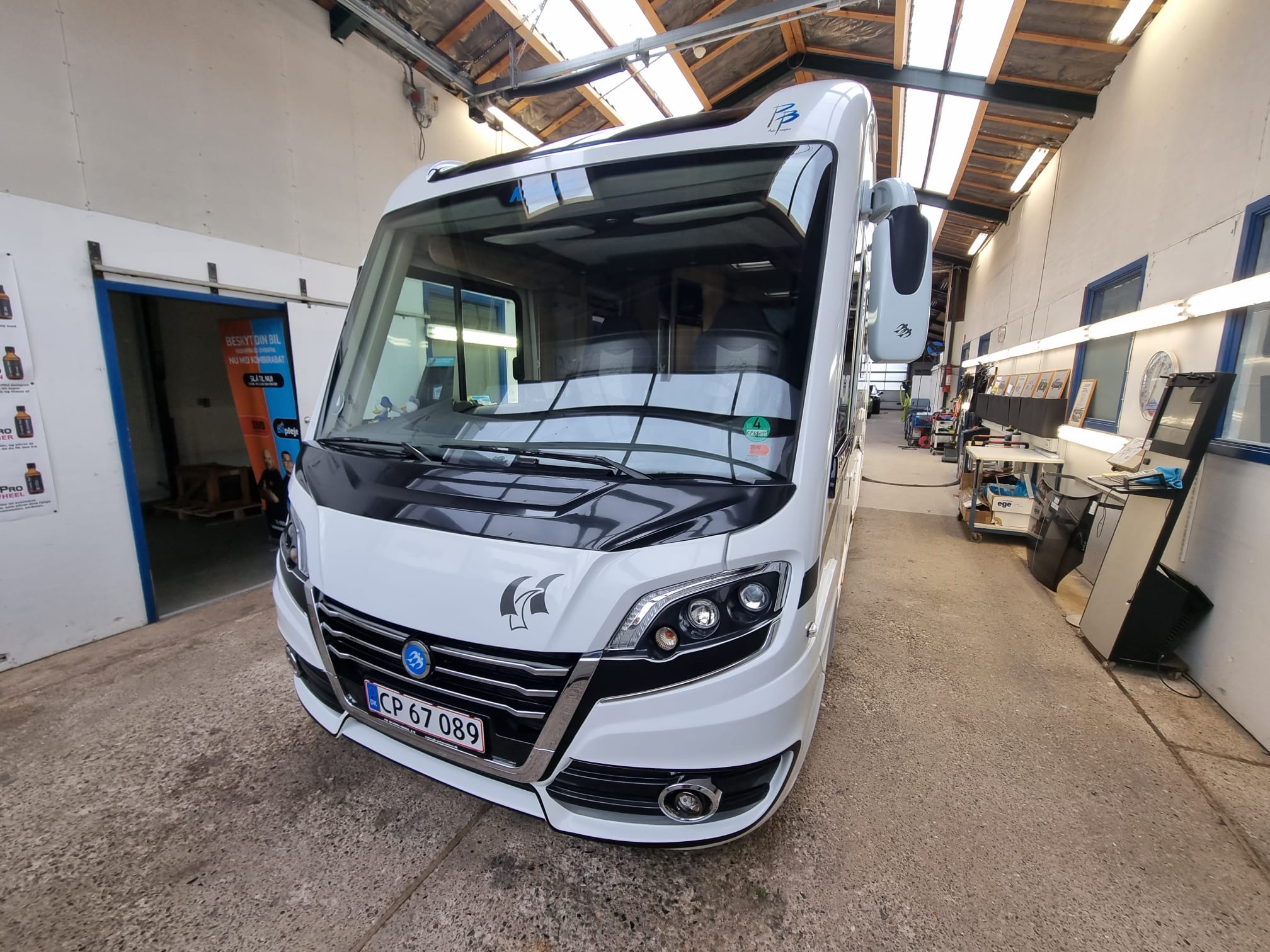 Autocamper klargjort hos Joey's Bilpleje — kunde 33